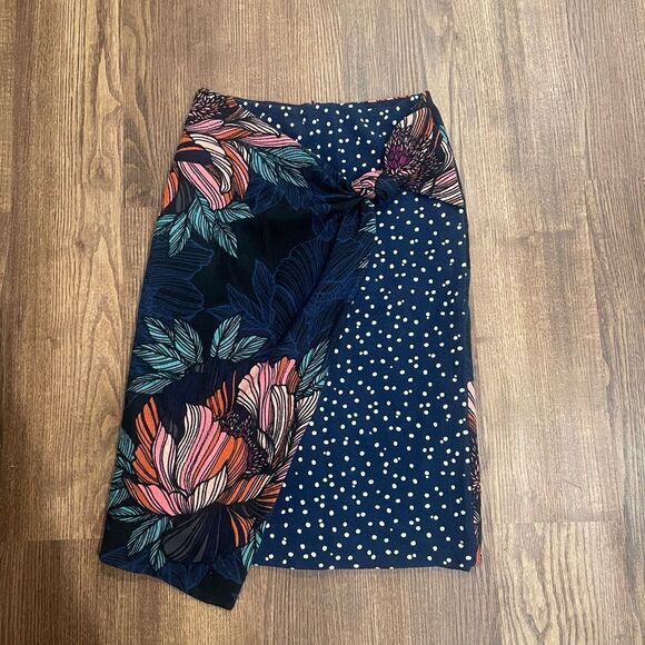 MAEVE Anthropologie Faux Wrap Pencil Skirt Navy Floral 6 - Picture 2 of 4